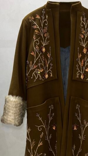 Alternative view of Fur embroidery coat