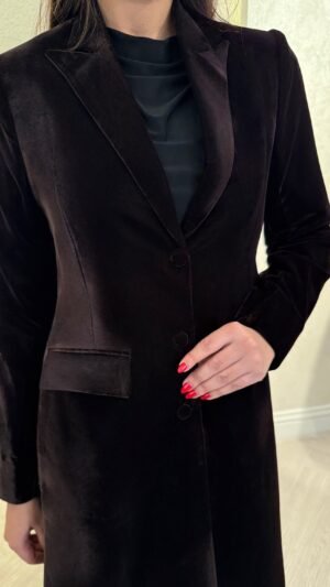 Alternative view of Velvet brown blazer abaya